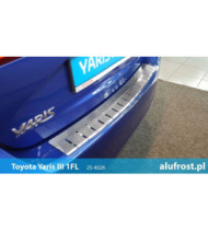 Protection de seuil de chargement TOYOTA YARIS III 1FL 5D