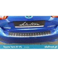 Rear bumper protector + carbon foil TOYOTA YARIS III 1FL 5D