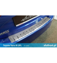 Rear bumper protector TOYOTA YARIS III 2FL 5D