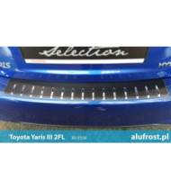 Rear bumper protector + carbon foil TOYOTA YARIS III 2FL 5D