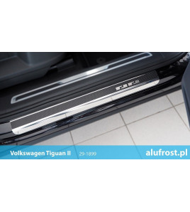 Door sills + carbon foil VOLKSWAGEN TIGUAN II