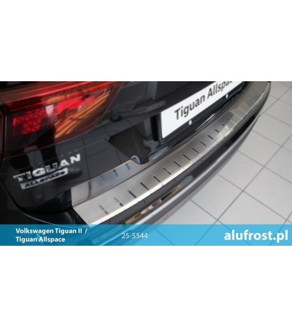 Rear bumper protector VOLKSWAGEN TIGUAN II / TIGUAN ALLSPACE