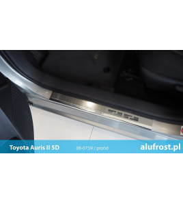 Nakładki progowe TOYOTA AURIS II 5D