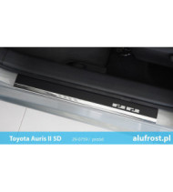 Door sills + carbon foil TOYOTA AURIS II 5D