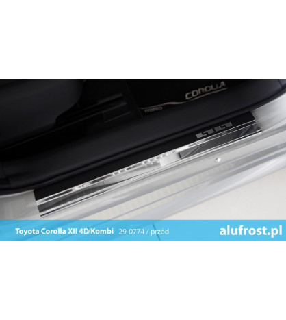 Door sills + carbon foil COROLLA XII 4D / KOMBI