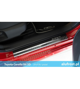 Einstiegsleisten + carbon folie TOYOTA COROLLA XII 5D