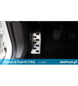 Podstopnica NISSAN X-TRAIL III (T32)