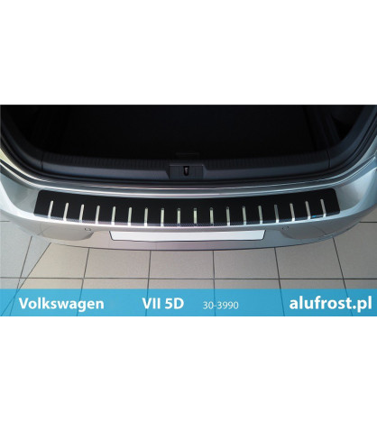 Protection de seuil de chargement + fibre en carbone VOLKSWAGEN GOLF VII 5D